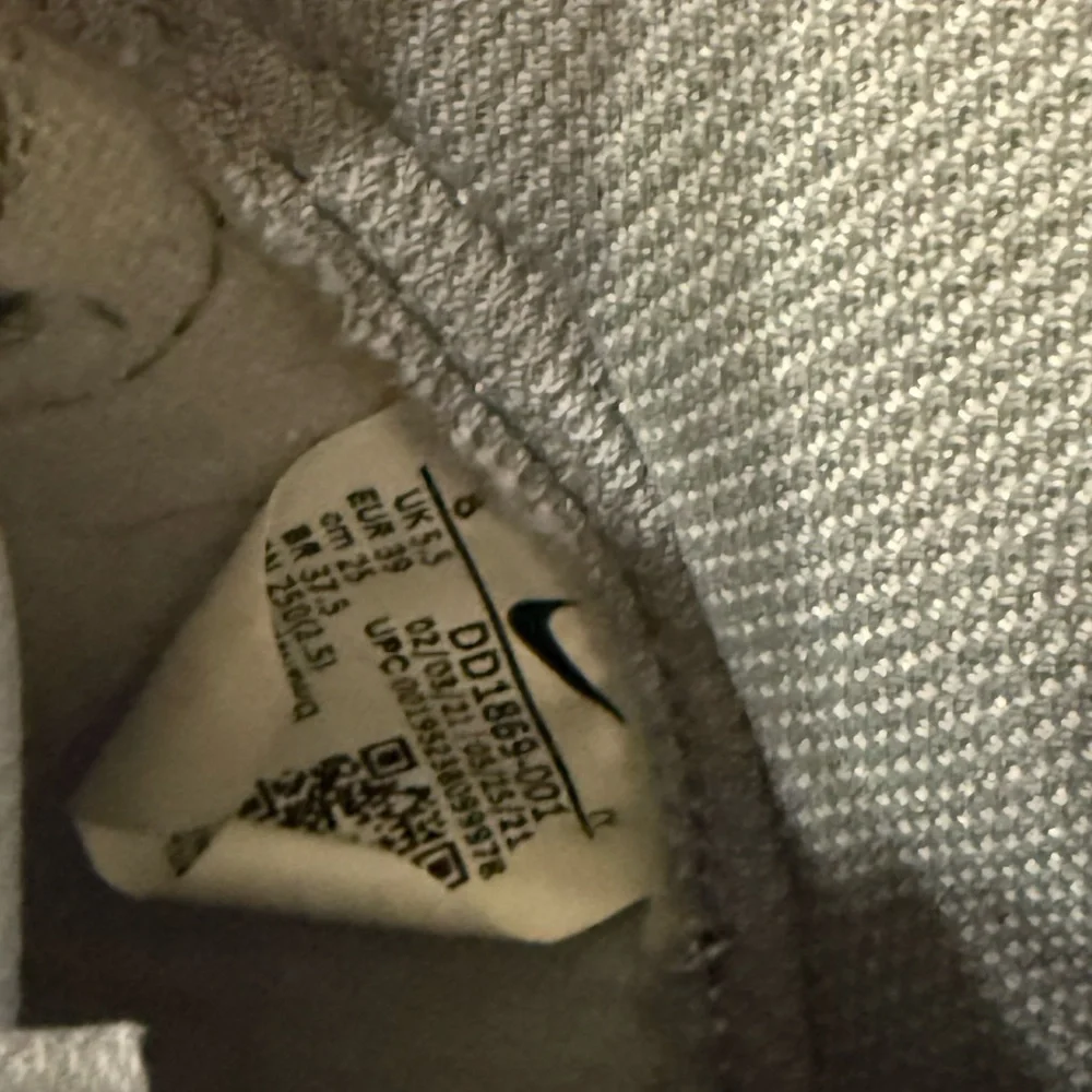 Nike Dunk High “Aged/Sail Grey” Women’s Sneakers - Picture 14 of 14
